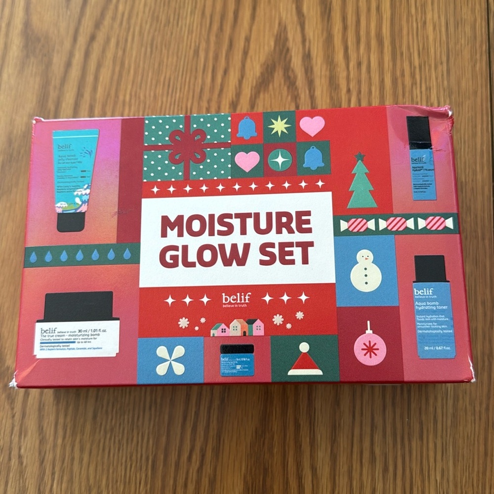 Belif’s 5 pc moisture glow set  - aqua bomb - eye bomb - moisturizing  bomb